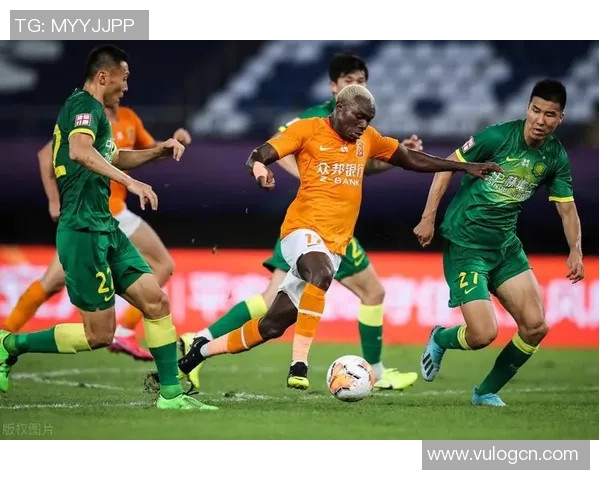 武汉篮球队在全国锦标赛积分榜上以89分稳居第一名，展现强劲实力